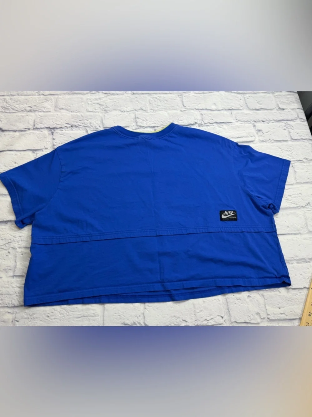 Nike short sleeve